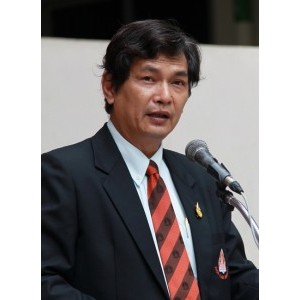 Asst.Prof.Dr.  Arom  Tattawasart